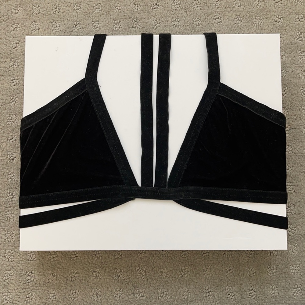 Black velvet strappy bralette